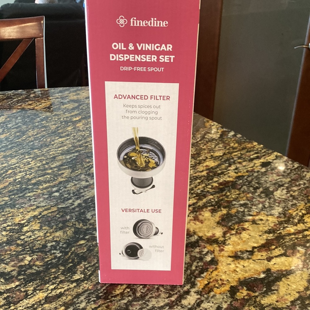 FineDine Olive Oil Dispenser Bottles, Glass Oil and Vinegar Dispenser S… - Picture 6 of 11